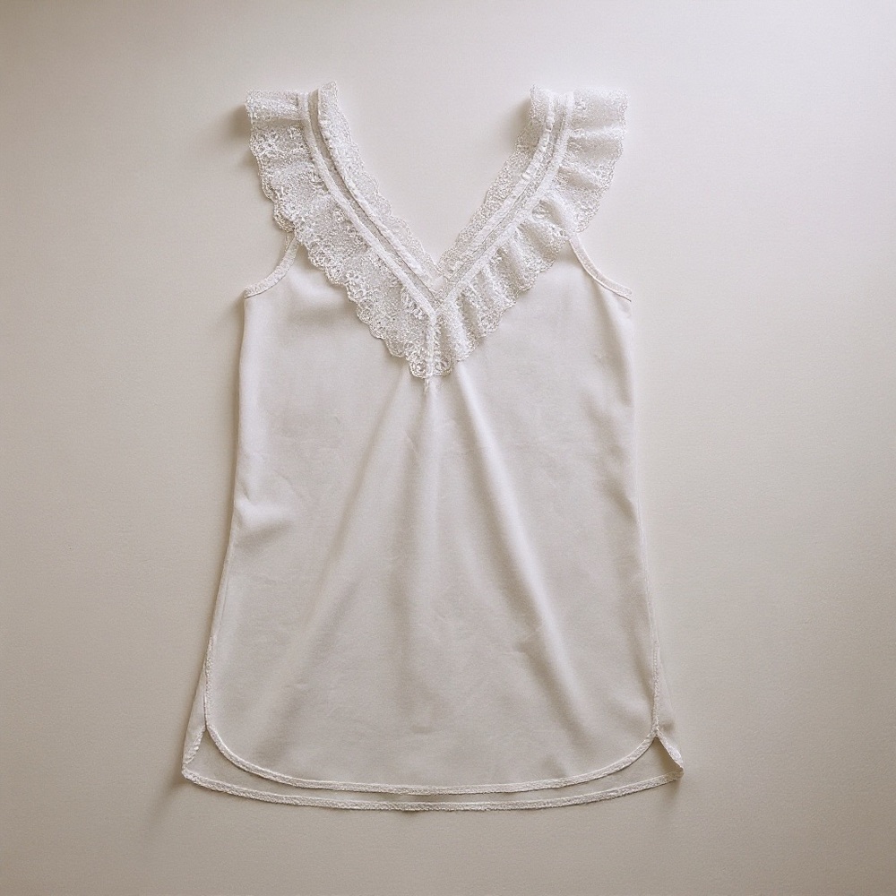 Avon Vintage White Lace Trim Sleeveless Nightie Size Women's S